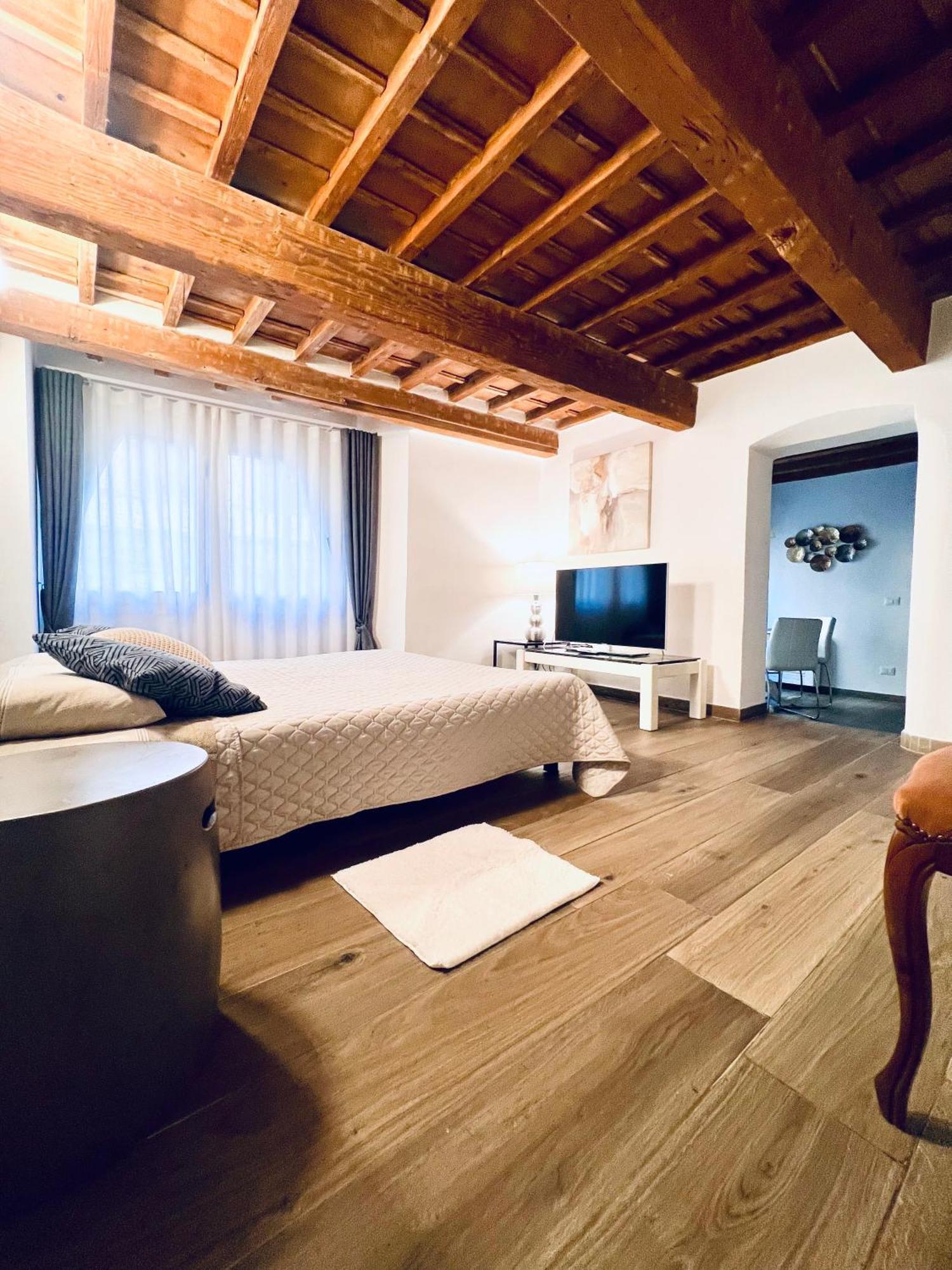 Palazzovilla Historic Building Luxury * Florencia