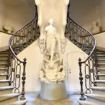 Palazzovilla Historic Building Luxury Suite