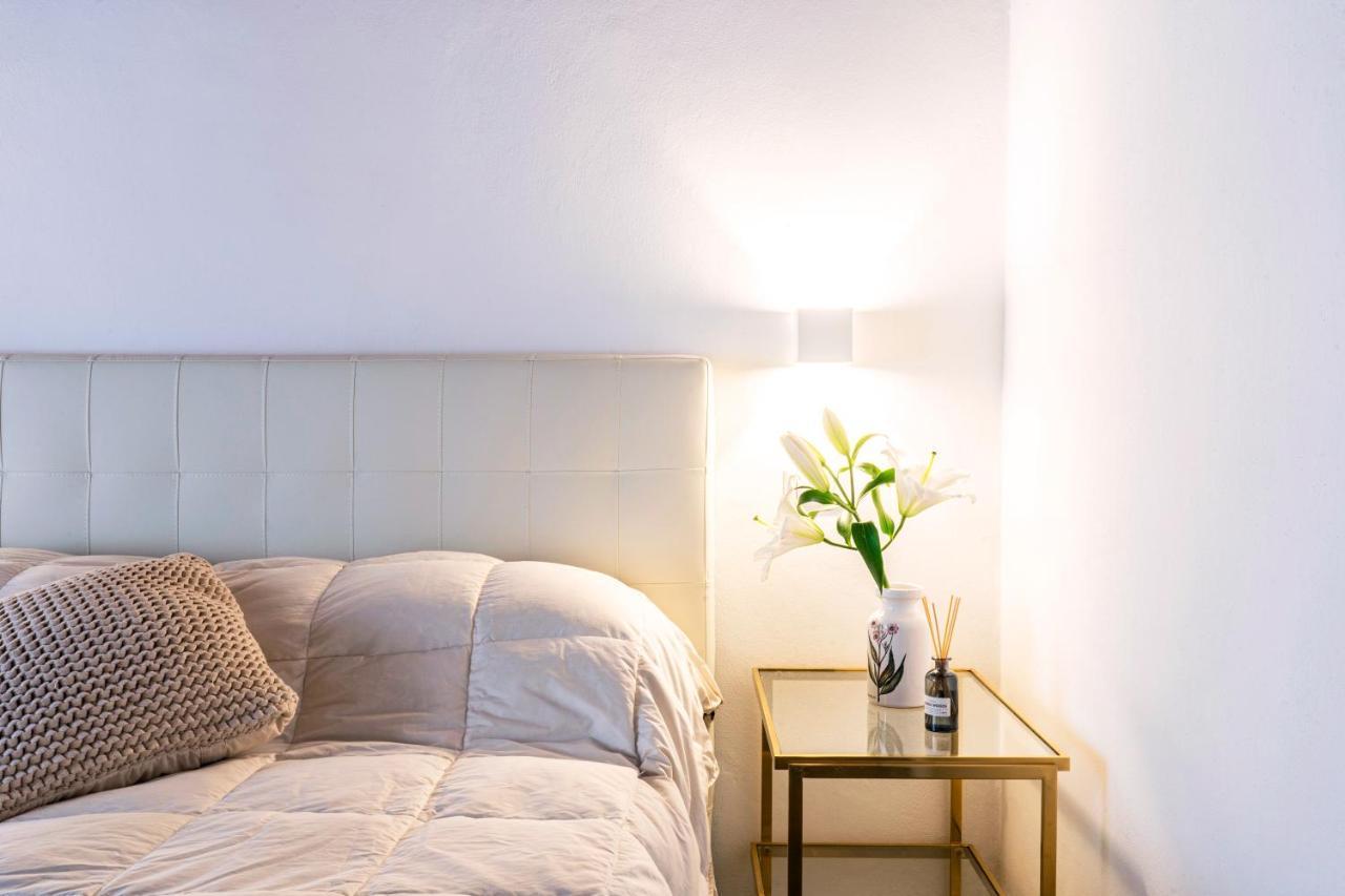 Palazzovilla Historic Building Luxury Apartamento
