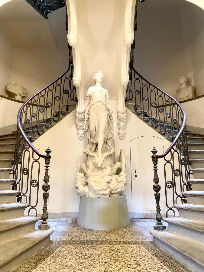 Apartamento Palazzovilla Historic Building Luxury Florencia